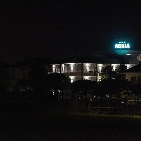 Adria Beach Hotel Alba Adriatica Exterior foto